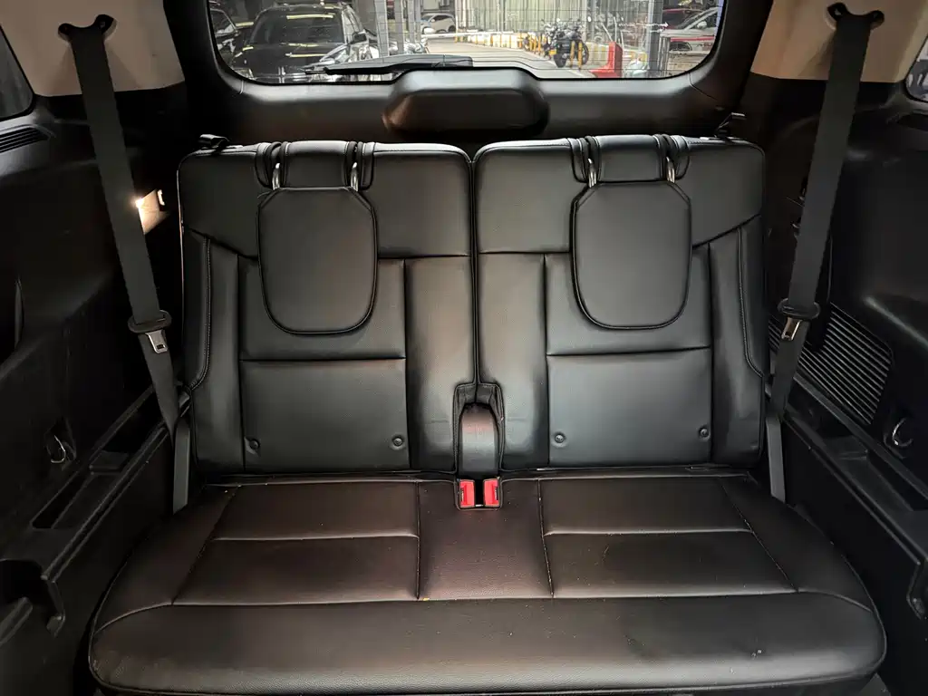 Ford Explorer — миниатюра 17