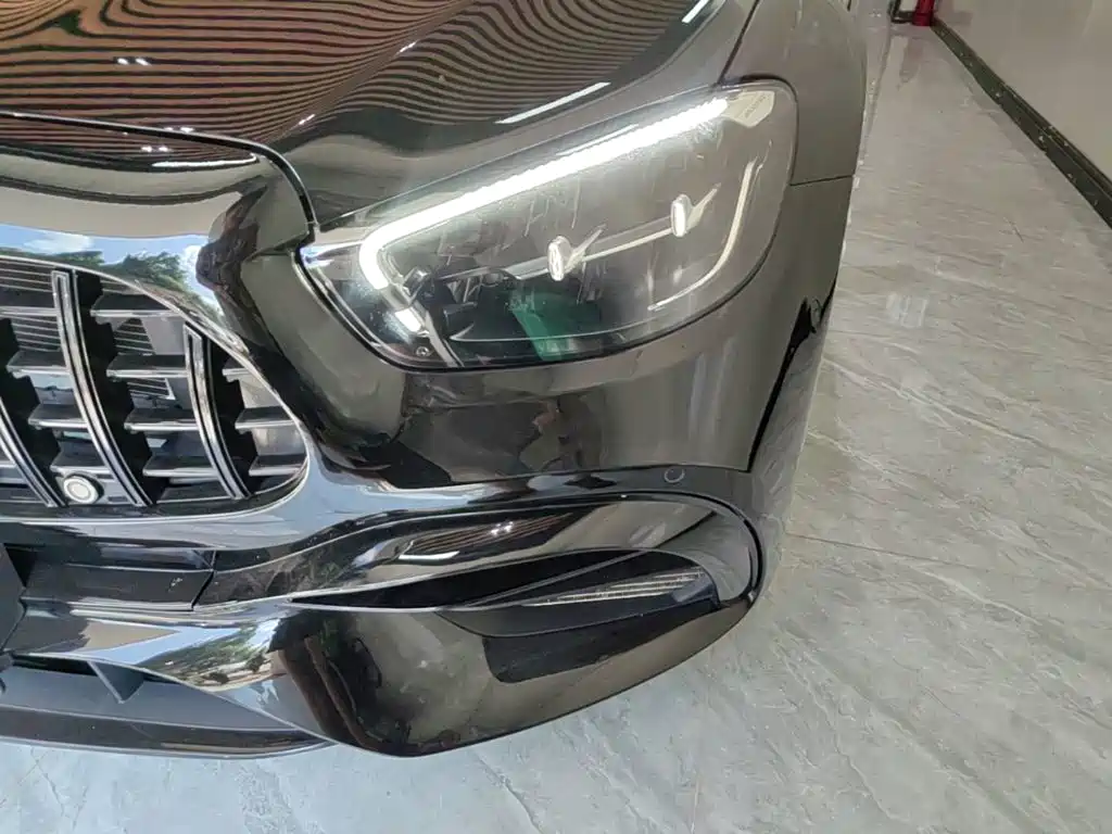 Mercedes-Benz E-Class — миниатюра 24