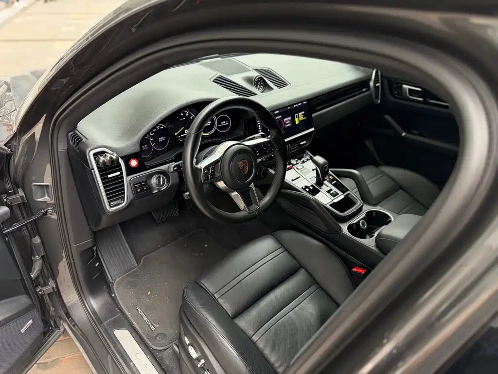 Porsche Cayenne Hybrid — миниатюра 4
