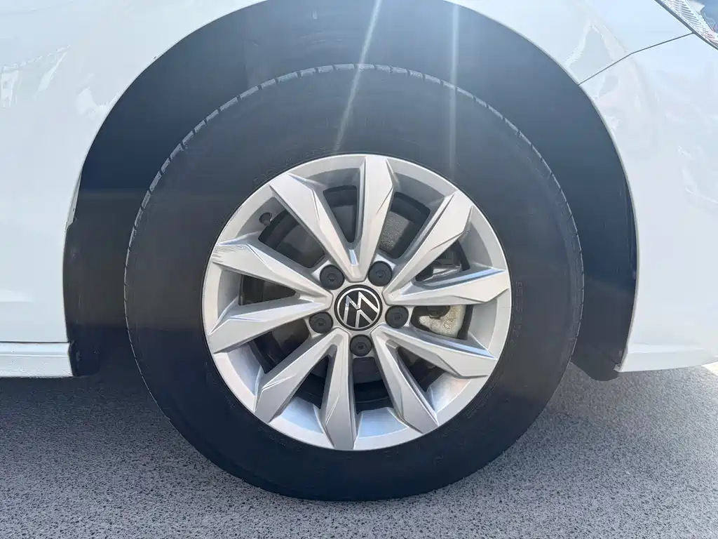 Volkswagen Bora — миниатюра 5