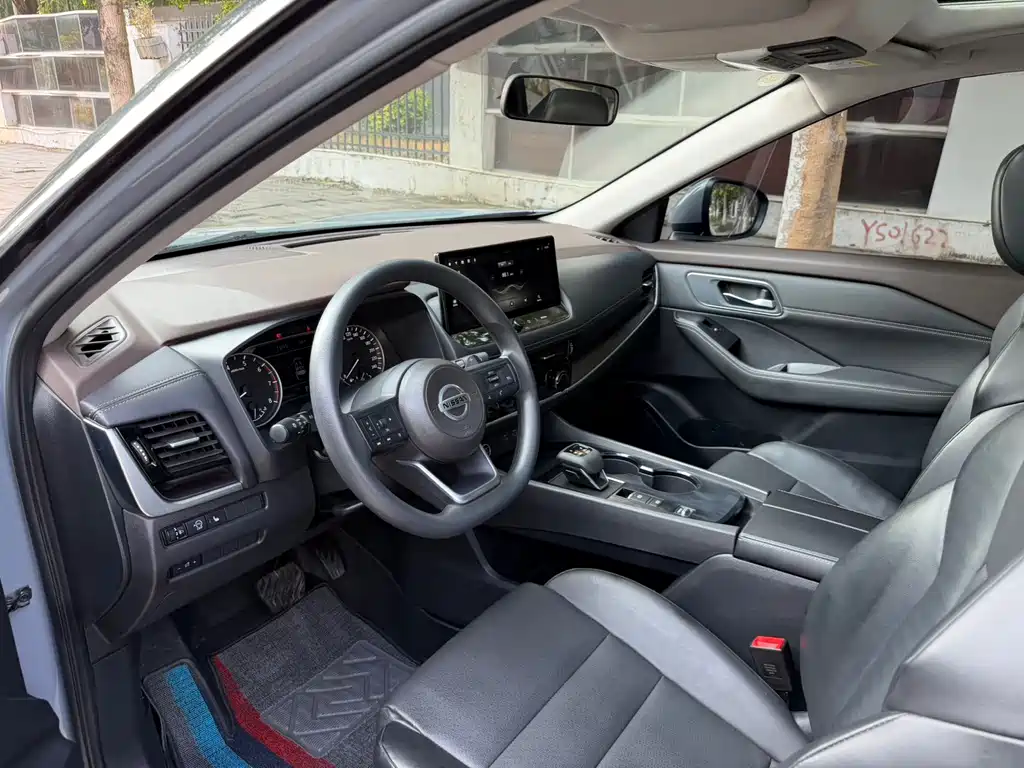 Nissan X-Trail — миниатюра 4