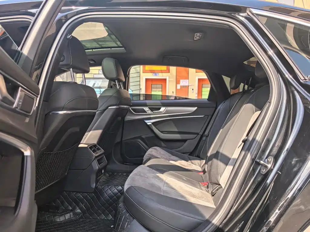 Audi A6L — миниатюра 20