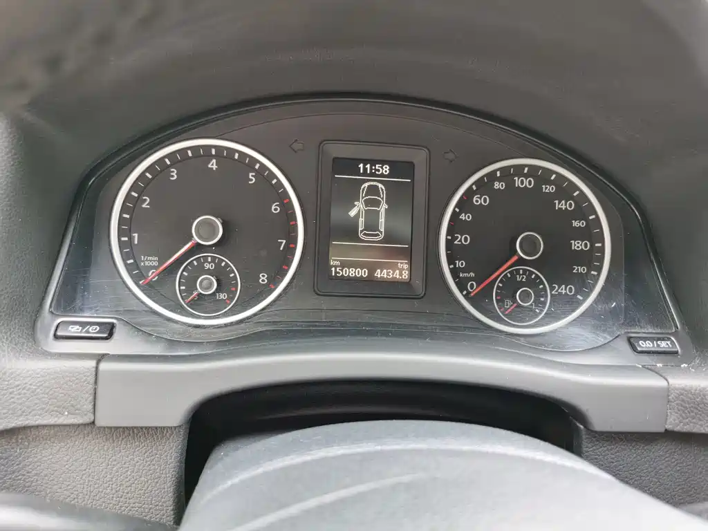 Volkswagen Tiguan — миниатюра 9