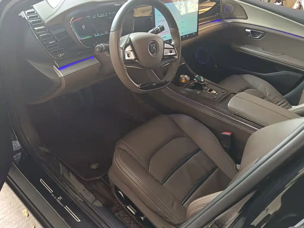 BYD Han — миниатюра 3