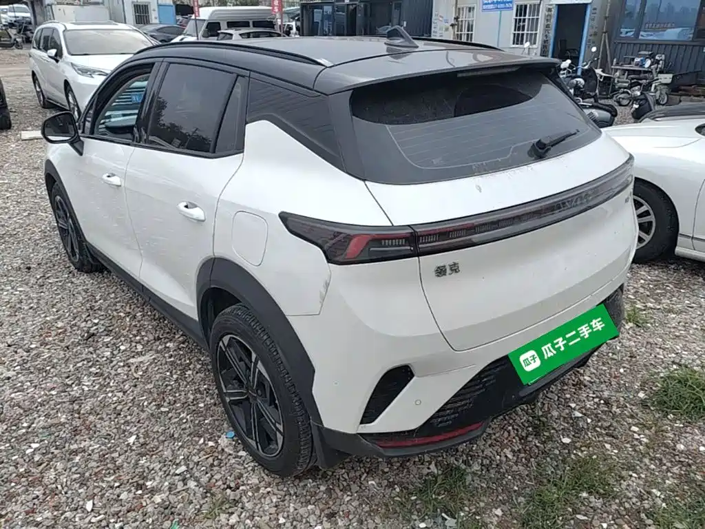 Lynk & Co 06 EM-P — миниатюра 5