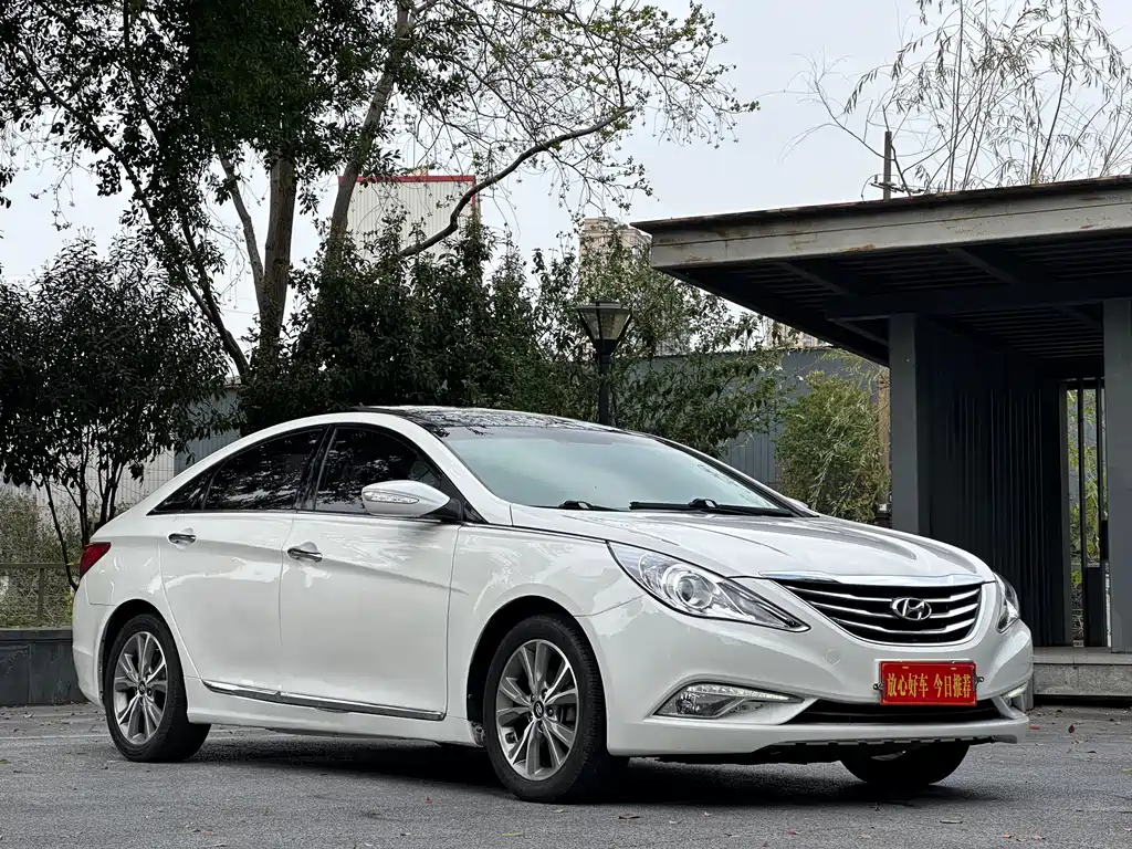 Hyundai Sonata 2015