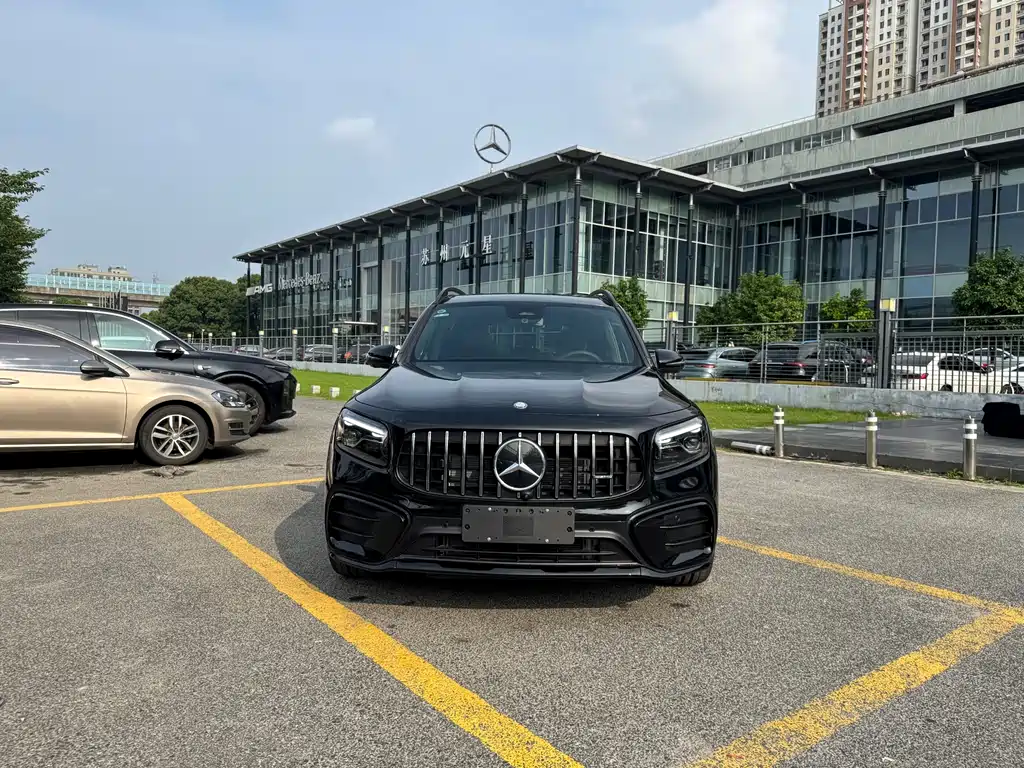 Mercedes-Benz GLB A MG 2026 AMG GLB 35 4MATIC