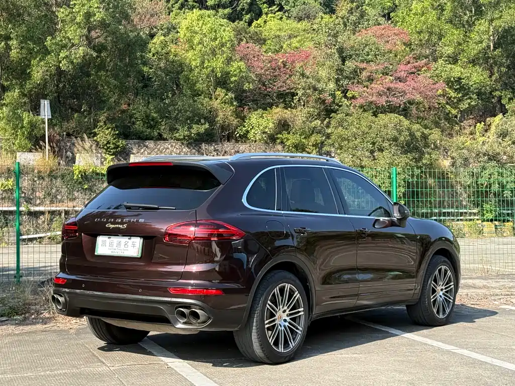 PORSCHE CAYENNE NEW ENERGY