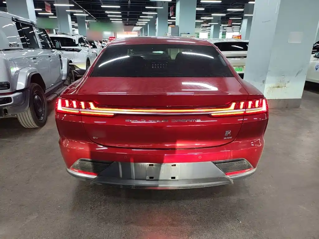 BYD Han — миниатюра 6