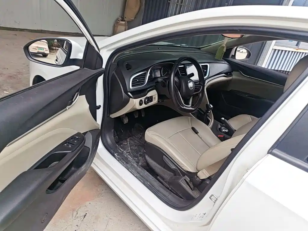 Buick Excelle — миниатюра 16