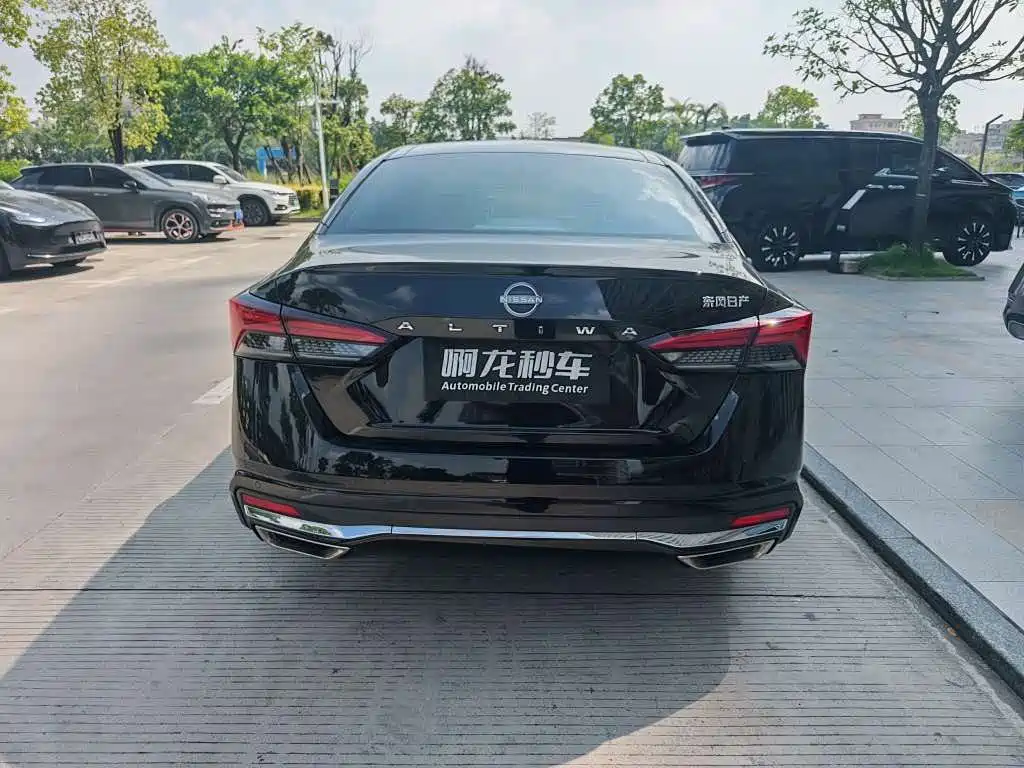 Nissan Teana — миниатюра 9