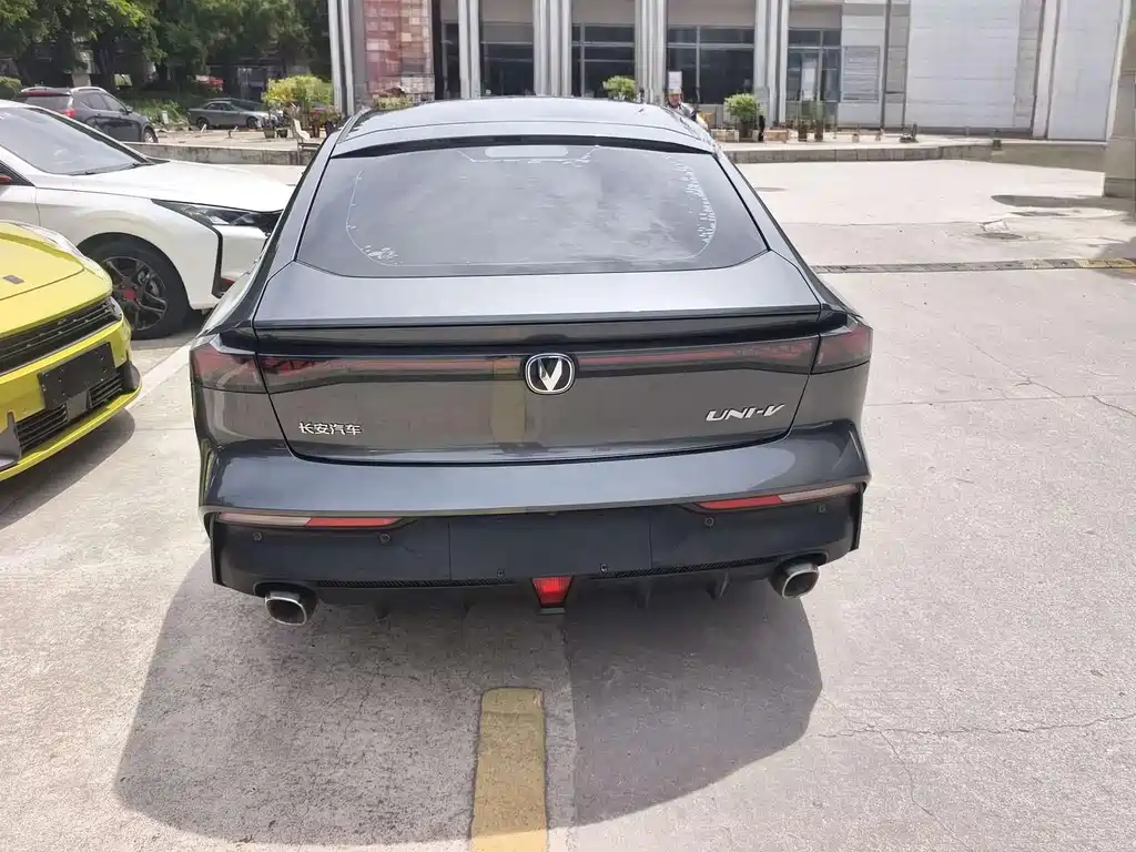 Changan UNI-V — миниатюра 8
