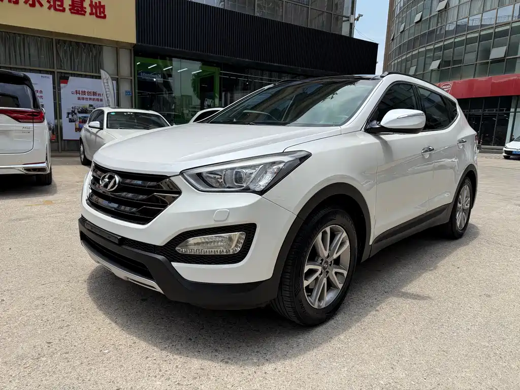 Купить Hyundai Santa Fe