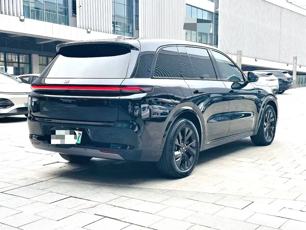 Li Auto Li L8 — миниатюра 9