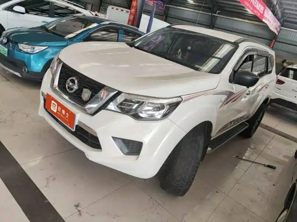 Nissan Terra
