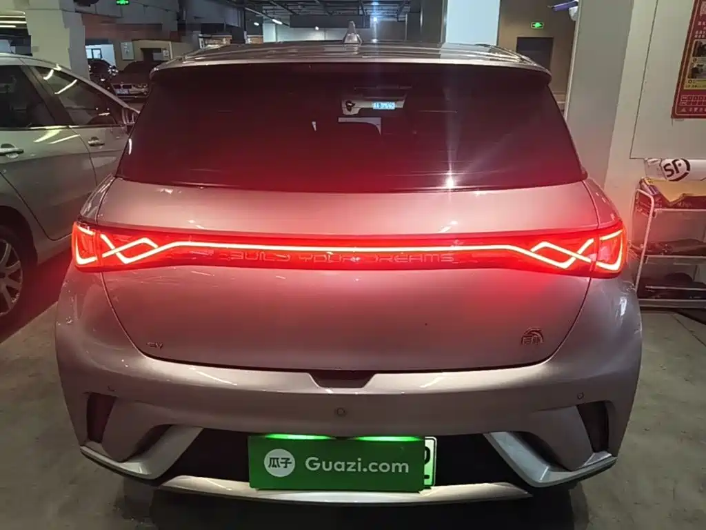 BYD Dolphin — миниатюра 6
