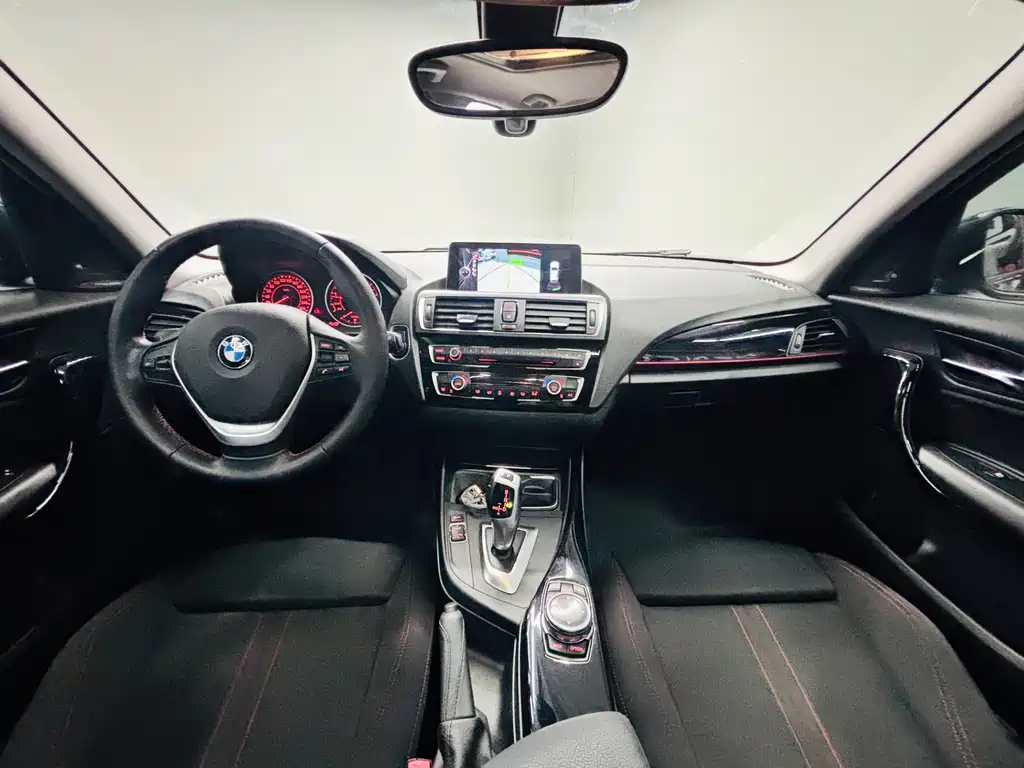BMW 1 Series (Import) — миниатюра 11