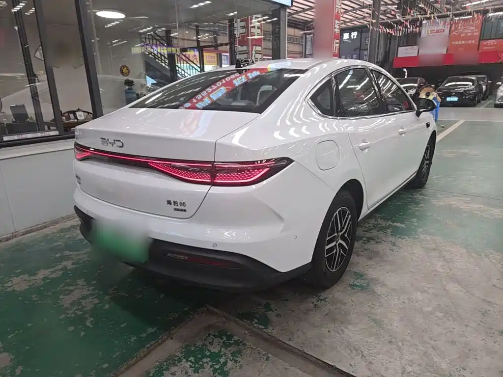 BYD Seal 05 DM-i — миниатюра 7