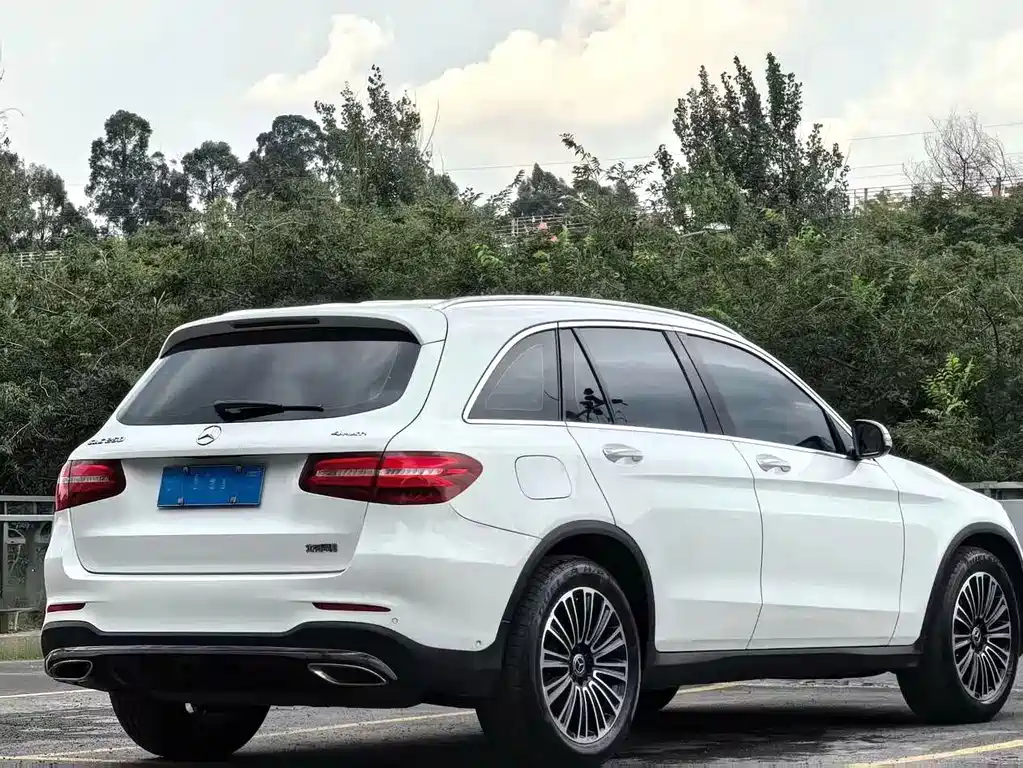 Mercedes-Benz GLC — миниатюра 9