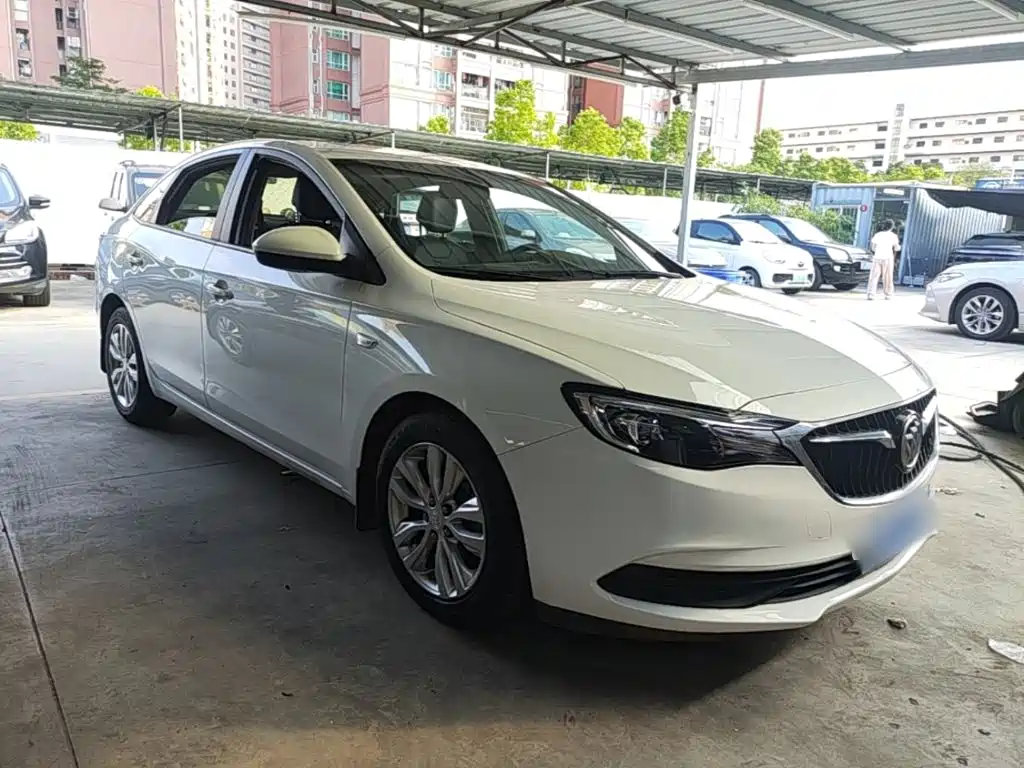 Buick Excelle — миниатюра 4