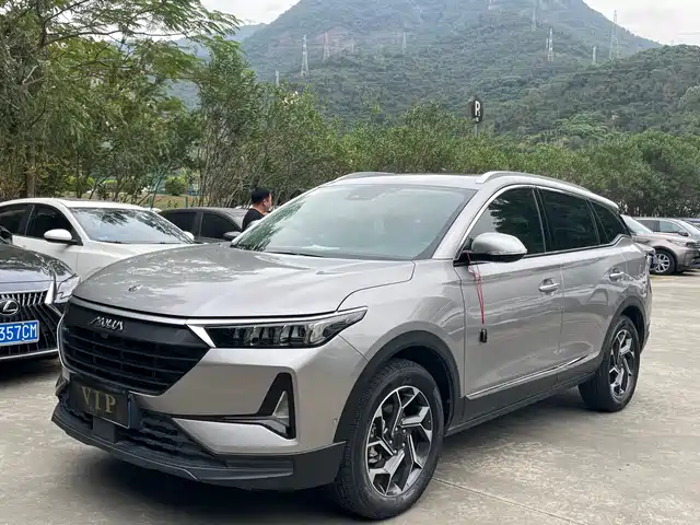 DONGFENG AX7 2021