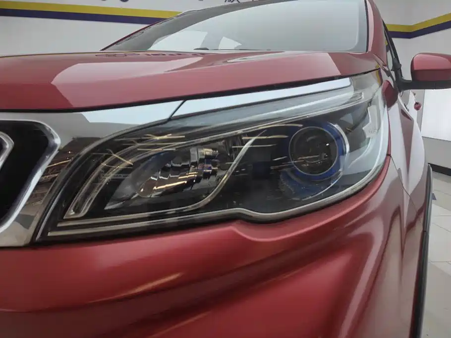 Geely Vision X3 — миниатюра 5
