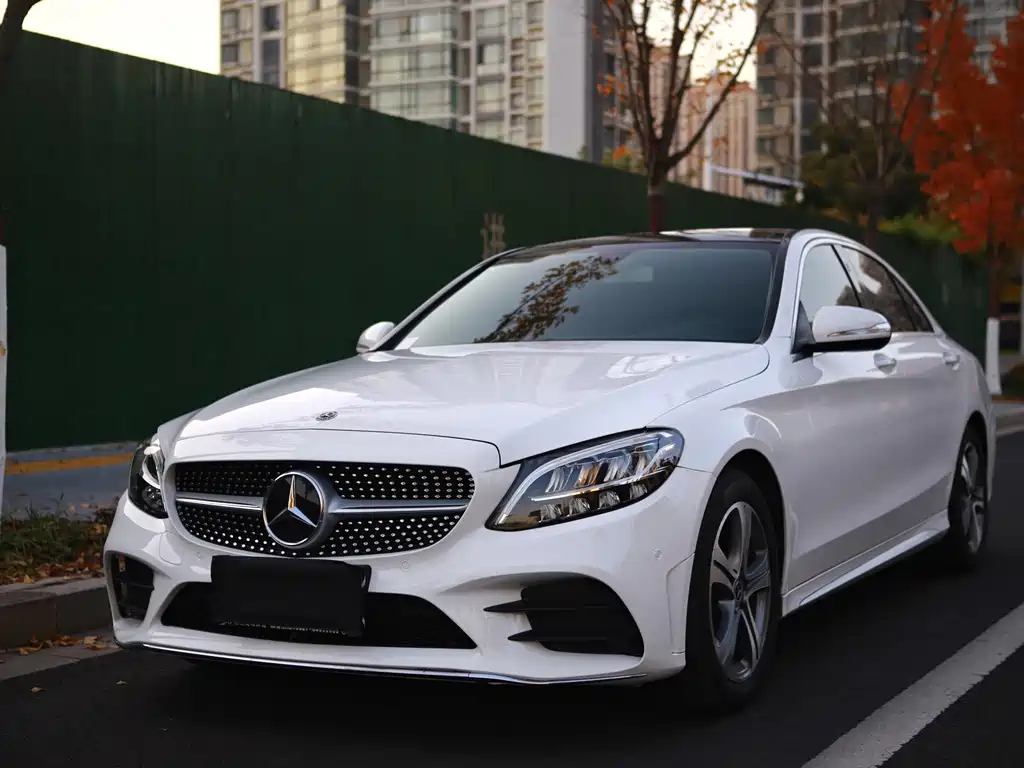 Mercedes-Benz C-Class 2019