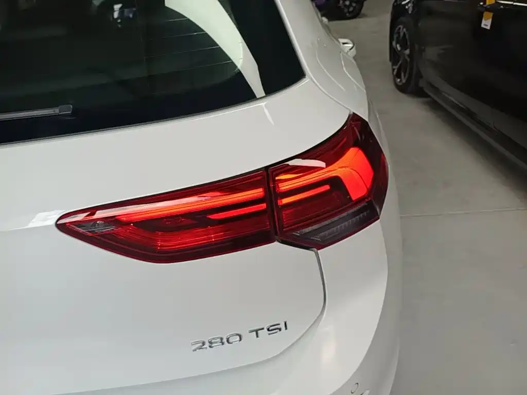 Volkswagen Golf — миниатюра 8