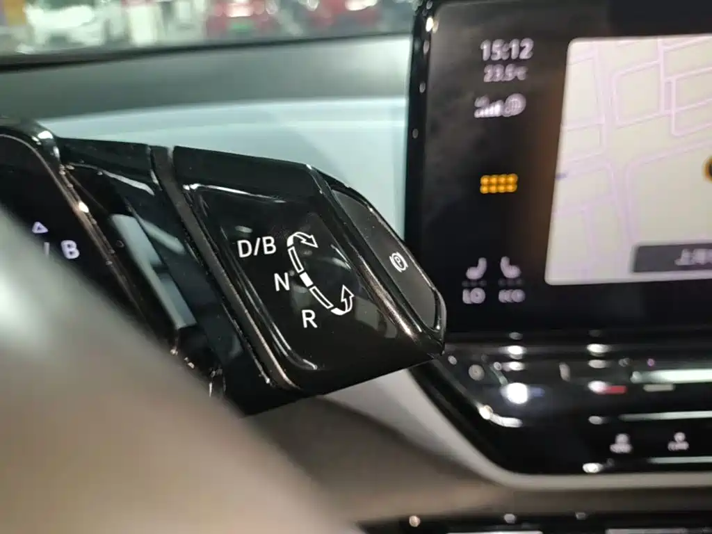 Volkswagen ID.4 X — миниатюра 14