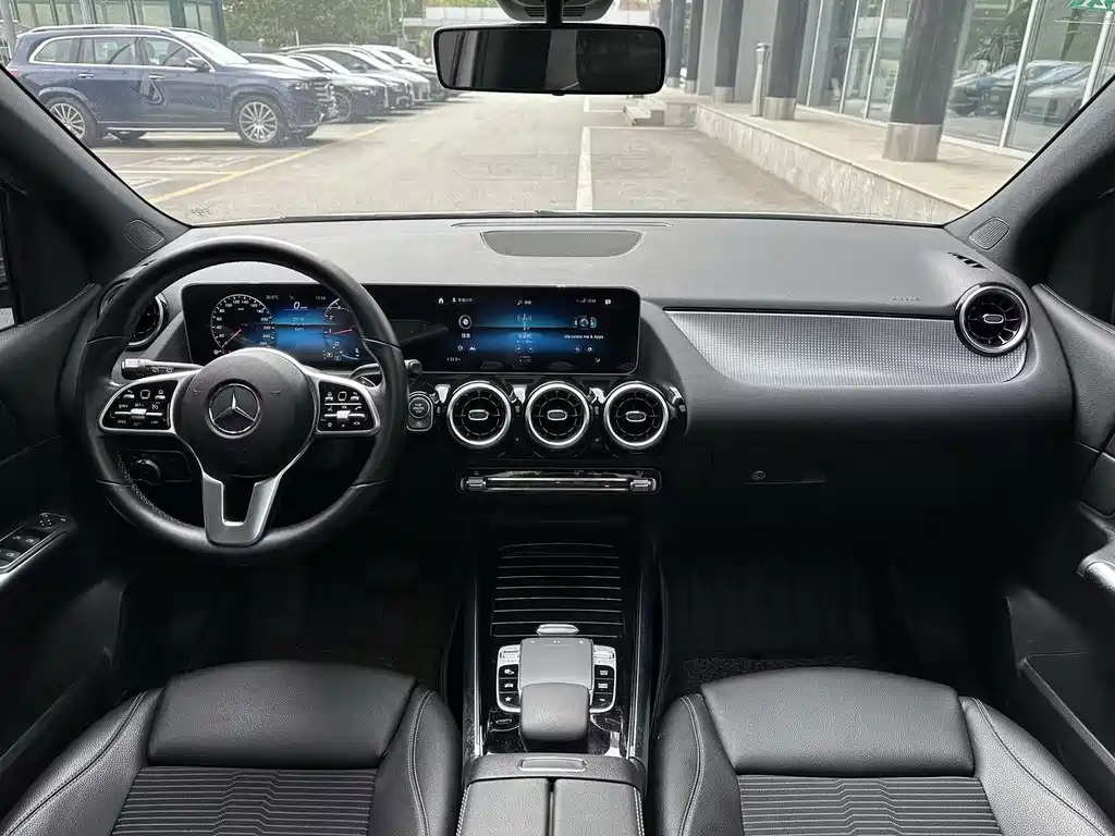Mercedes-Benz B-Class — миниатюра 10