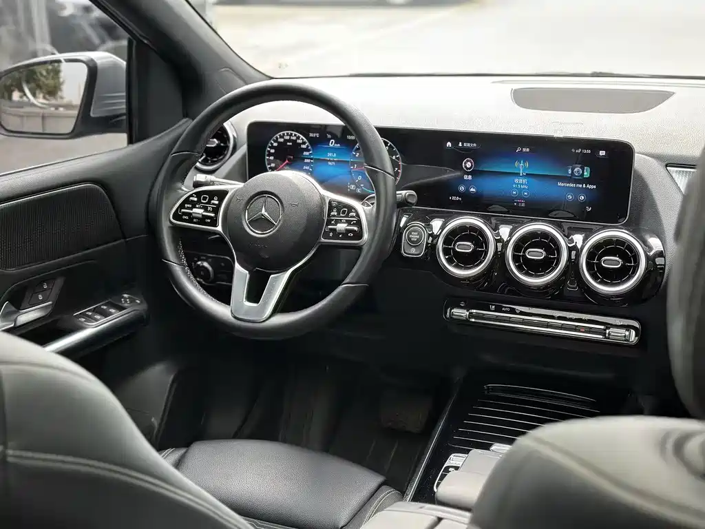Mercedes-Benz B-Class — миниатюра 13