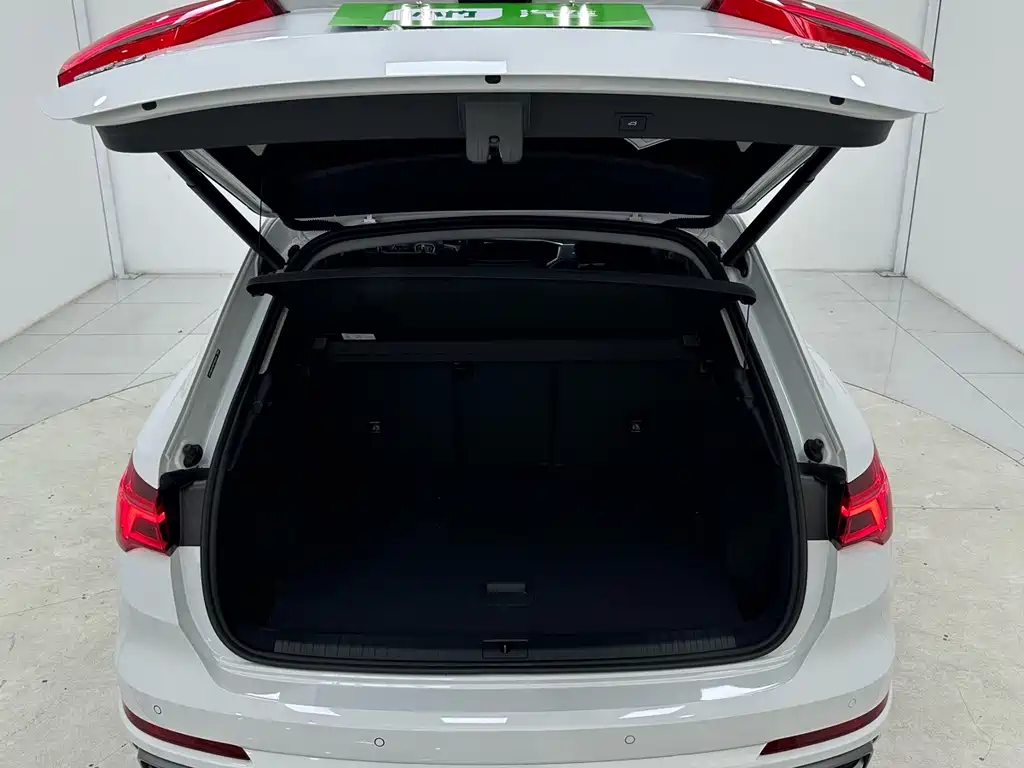 Audi Q3 — миниатюра 15