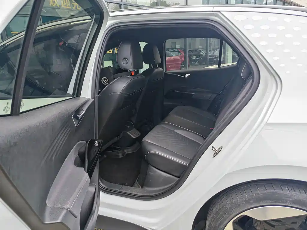 Volkswagen ID.3 — миниатюра 8