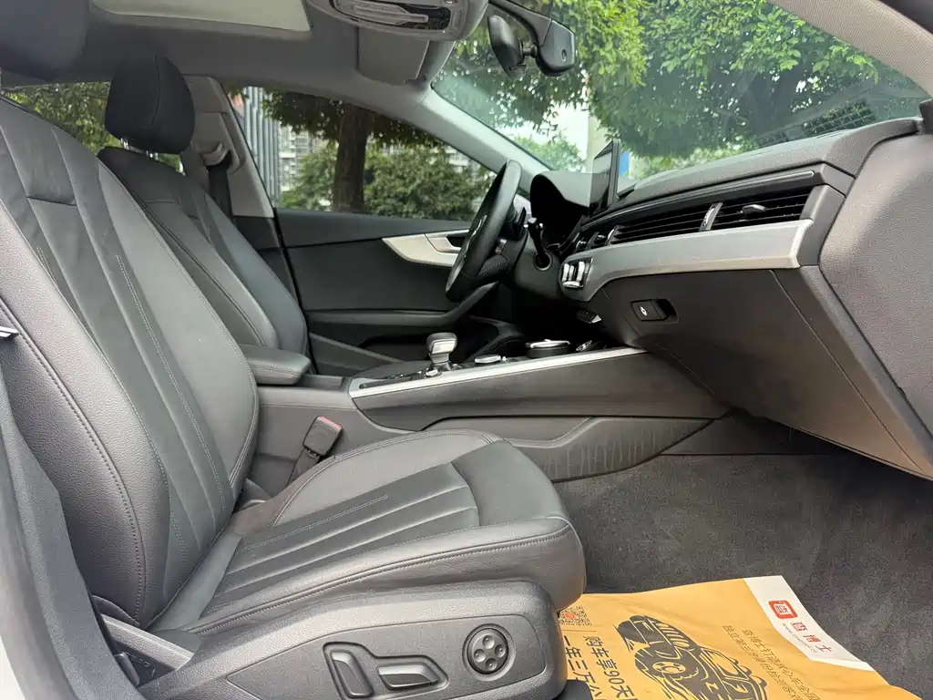 Audi A5 (Import) — миниатюра 14