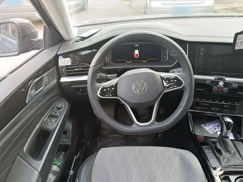 Volkswagen Passat — миниатюра 3