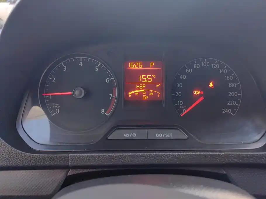 Volkswagen Jetta — миниатюра 14