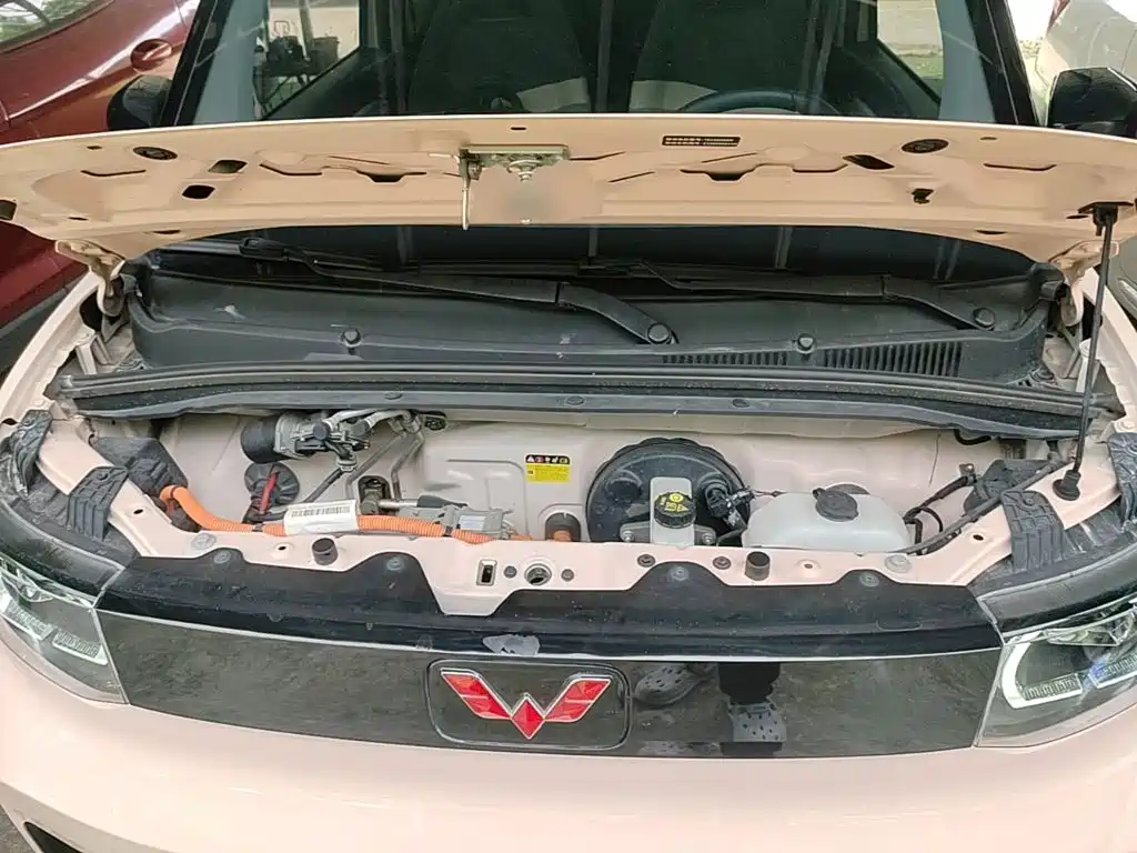 Wuling MINIEV — миниатюра 20