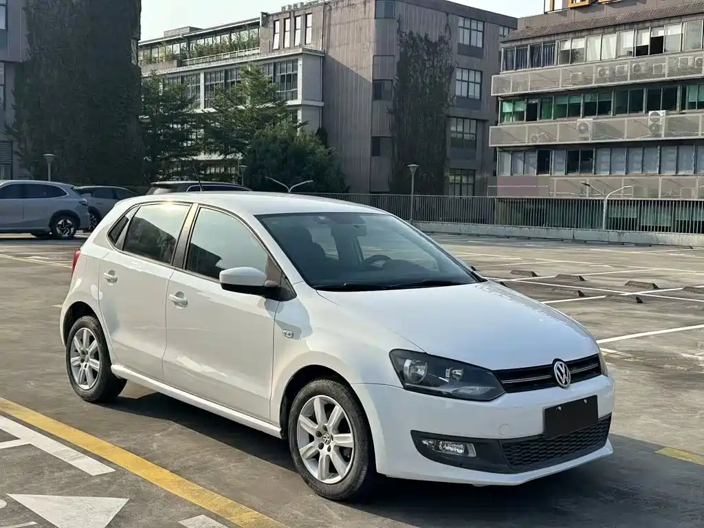 Volkswagen Polo — миниатюра 3