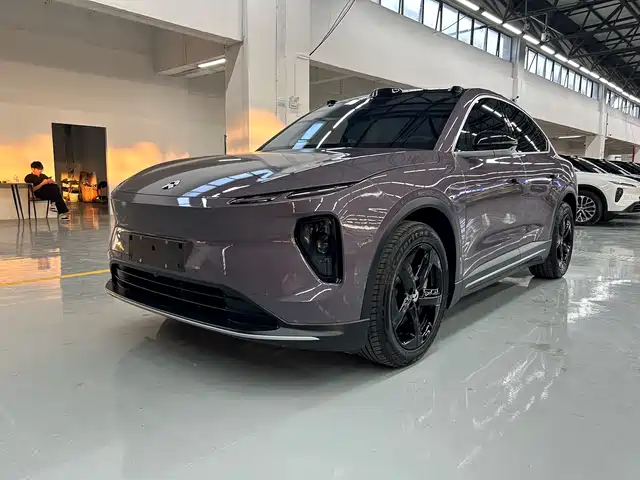 NIO EC 6 2024 75k Wh — фото 1