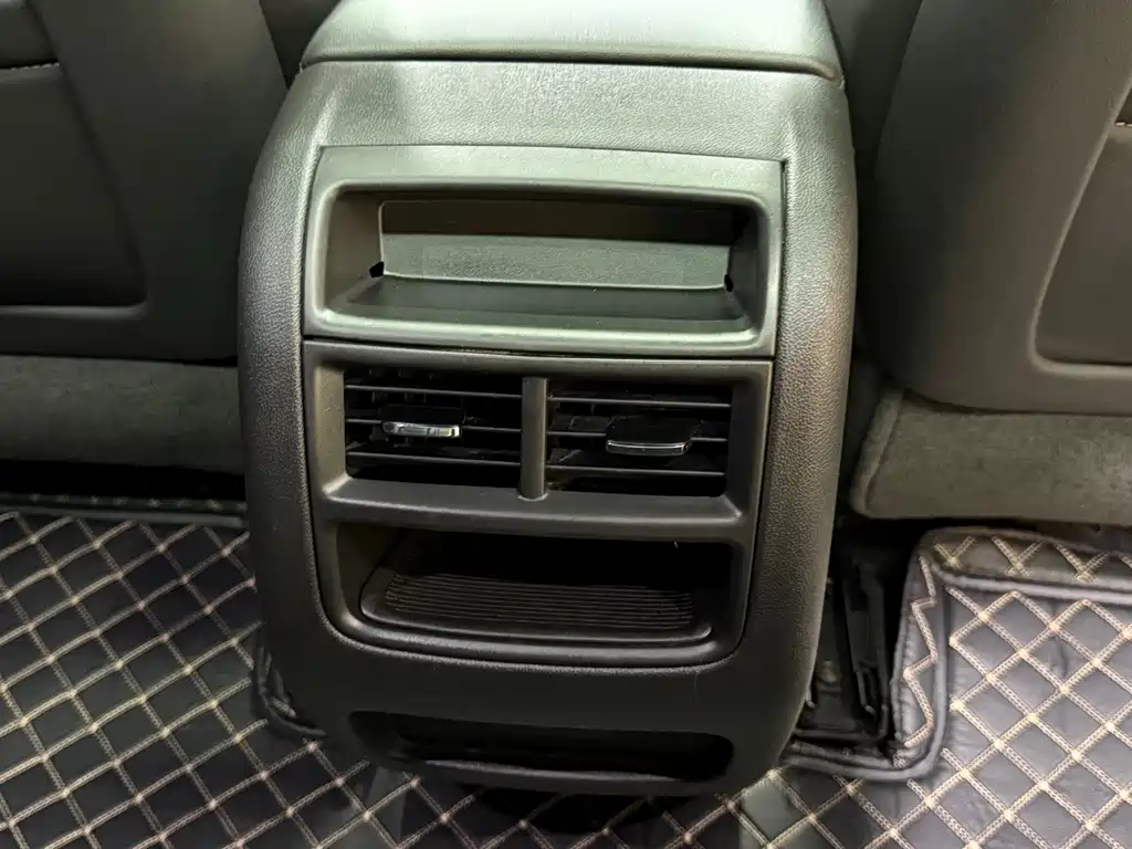 Cadillac XT5 — миниатюра 14