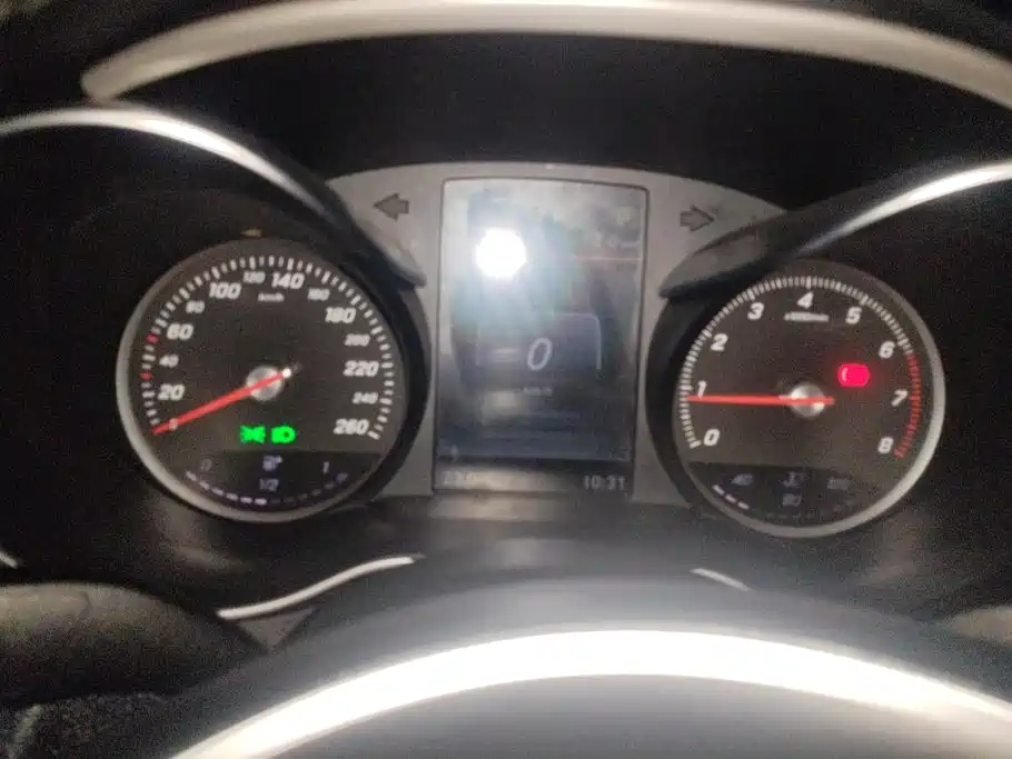 Mercedes-Benz C-Class — миниатюра 14