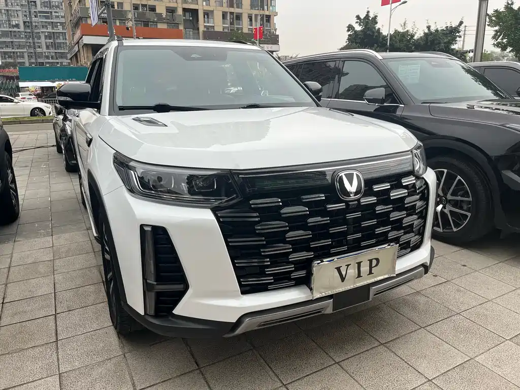 Changan CS95 — миниатюра 3