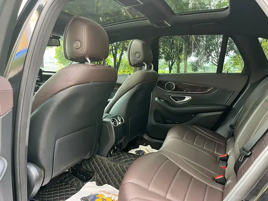 Mercedes-Benz GLC — миниатюра 9