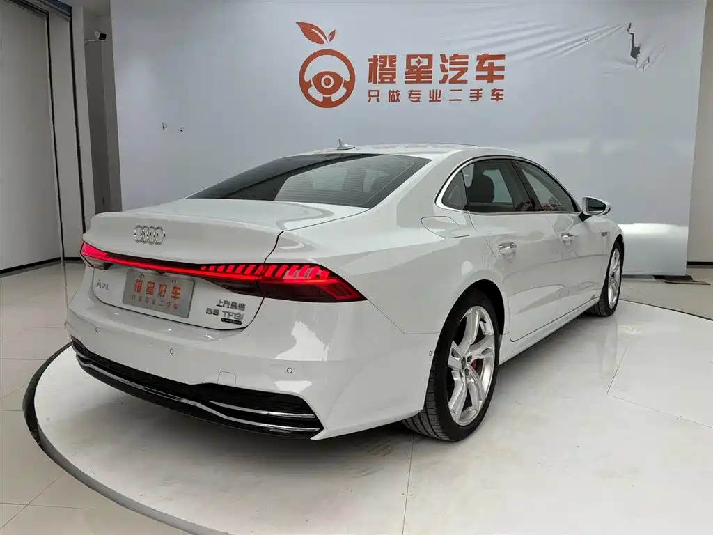 Audi A7L — миниатюра 5