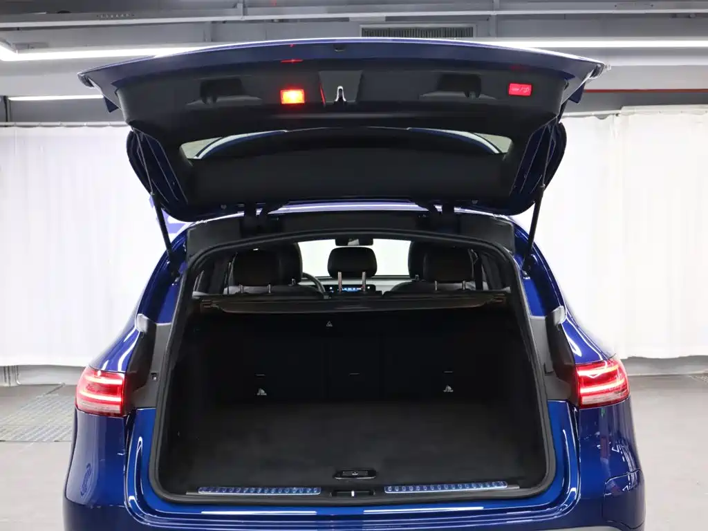 Mercedes-Benz EQC — миниатюра 26