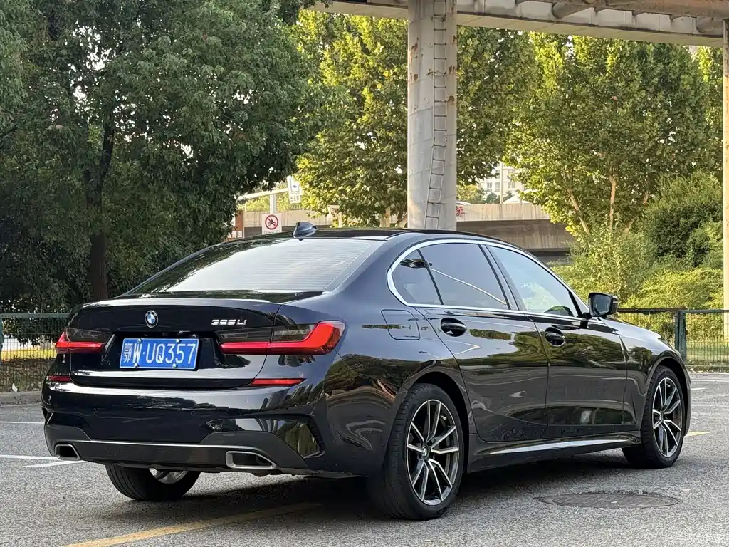 BMW 3 Series — миниатюра 14