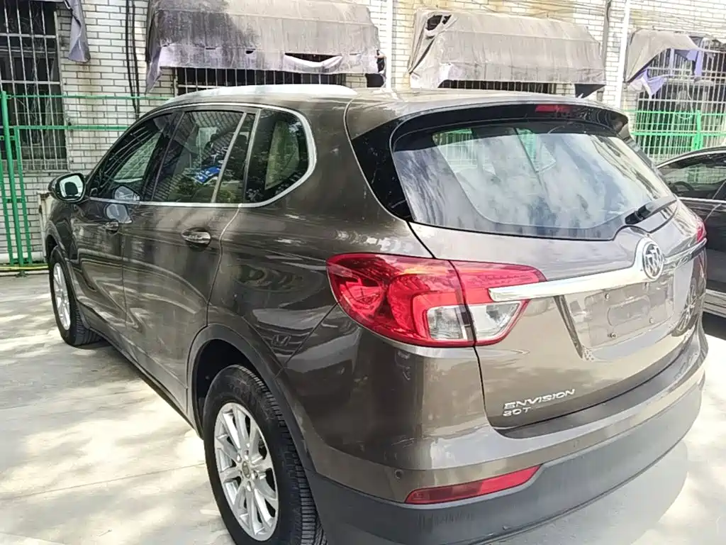 Buick Envision Plus — миниатюра 5