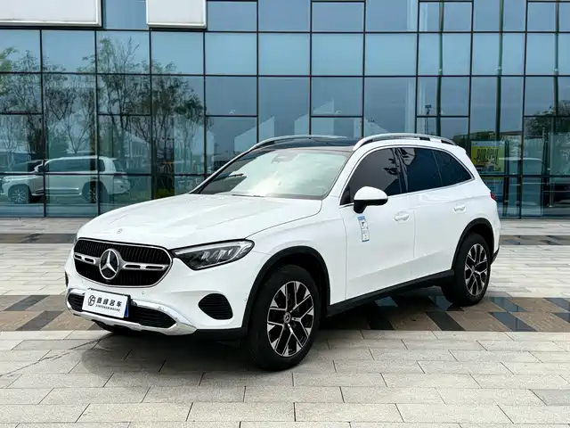 MERCEDES-BENZ  GLC 2024