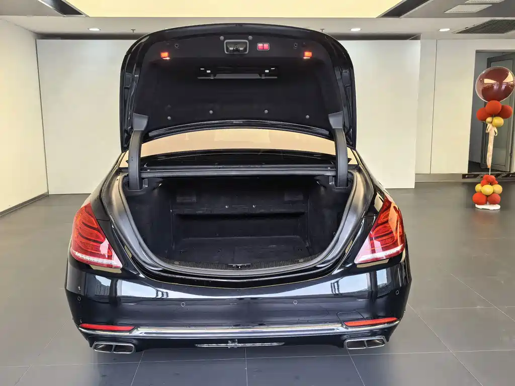 Mercedes-Benz S-Class — миниатюра 8