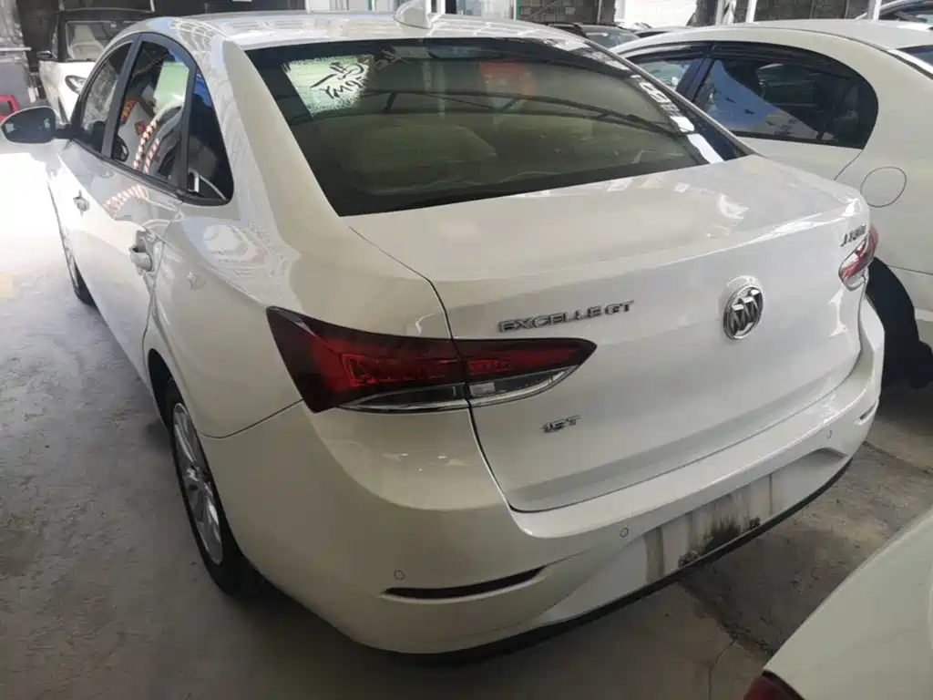 Buick Excelle — миниатюра 5